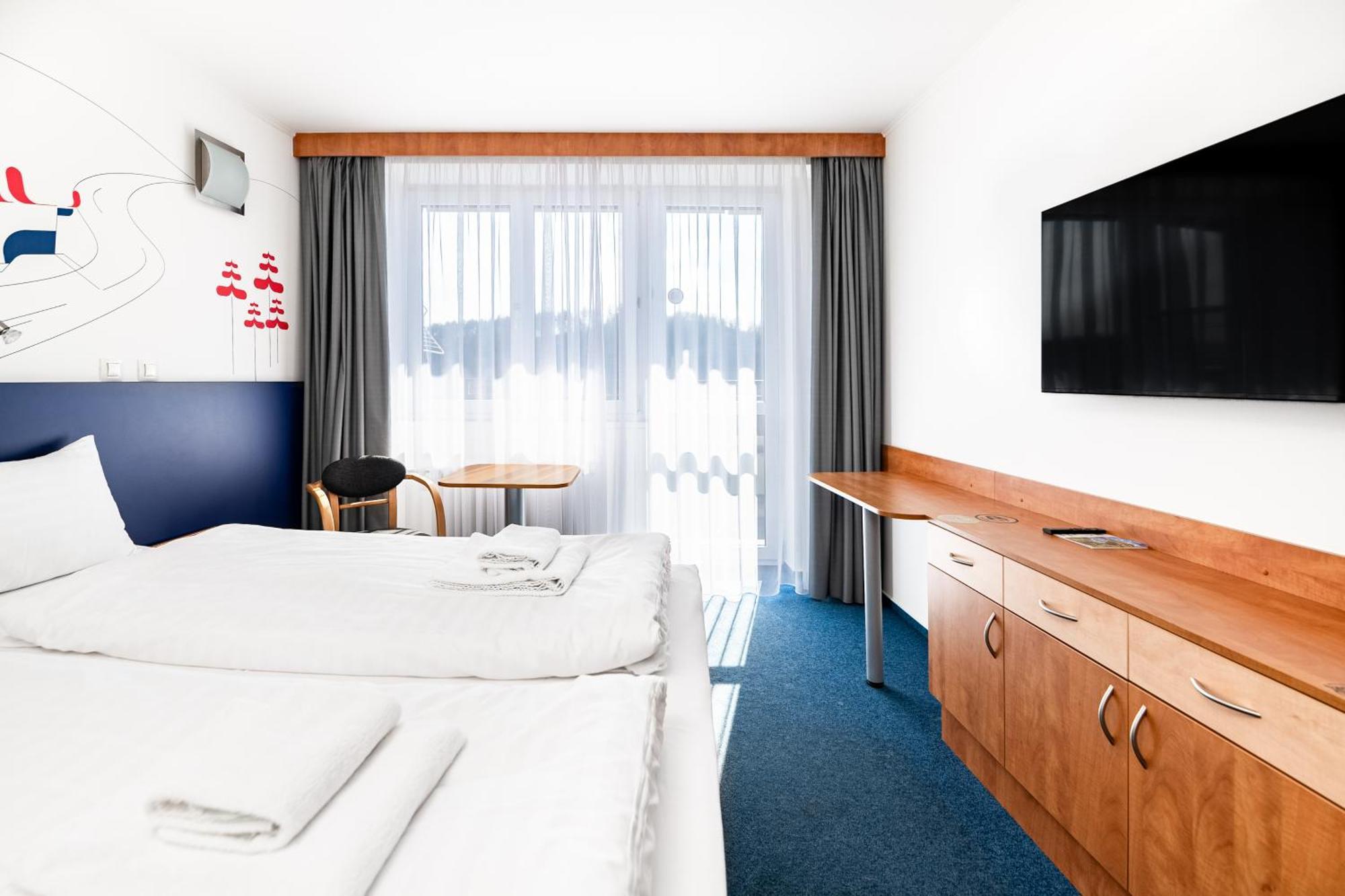 Ibis Styles Relax Roznov Pod Radhostem Hotel Exterior photo